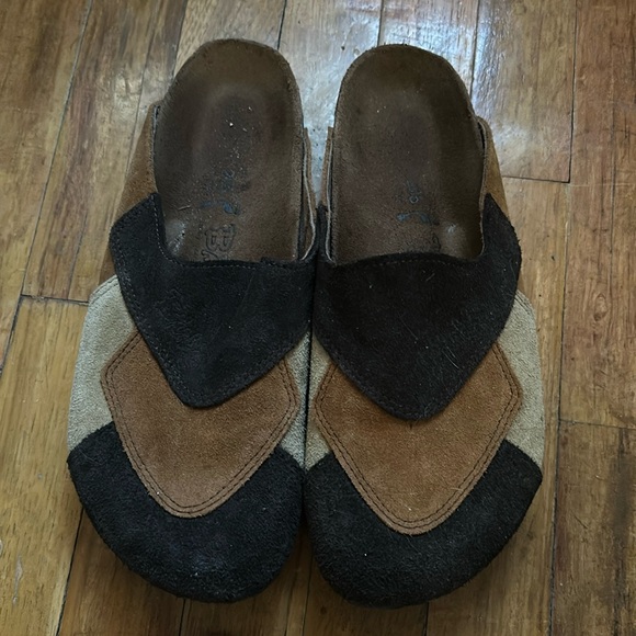 Super adorable leather Birkenstock clogs - Picture 1 of 3